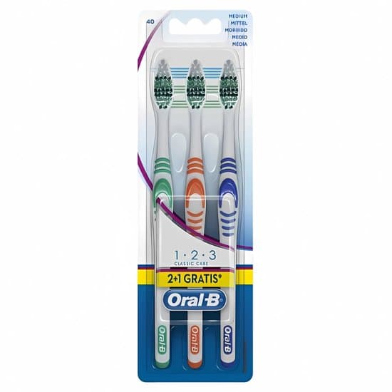 Oral-B Tandenborstel 1.2.3 Medium